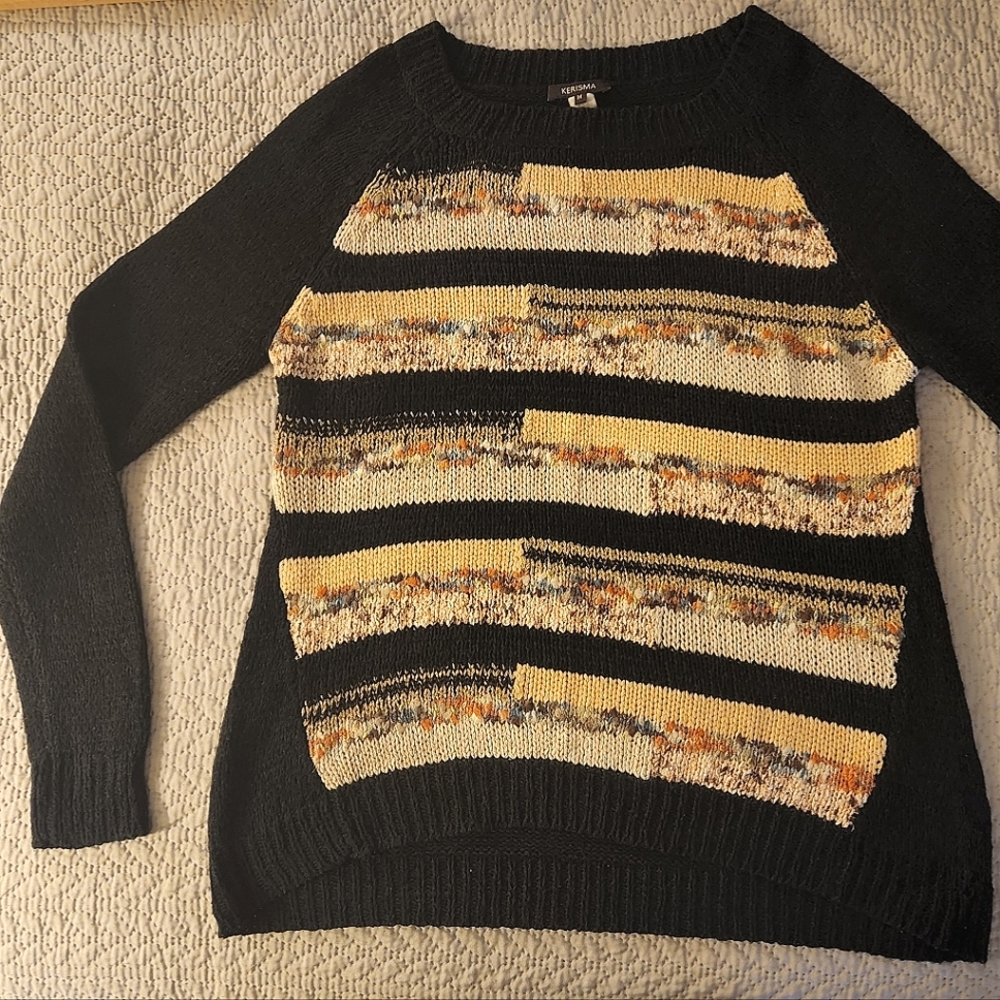 Women's sweater